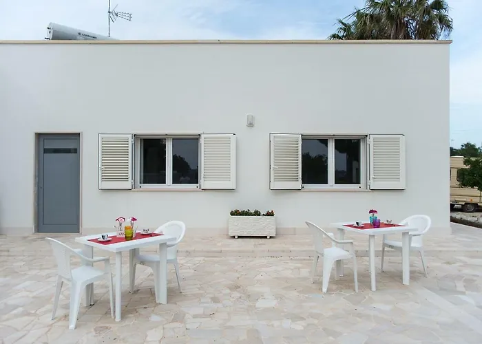 Blu Salentino Con Parcheggio Privato Gratuito Bed & Breakfast 4*